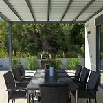 Villa Sunshine Tea